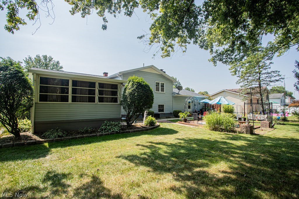 1458 Pepperwood Drive Niles OH 44446