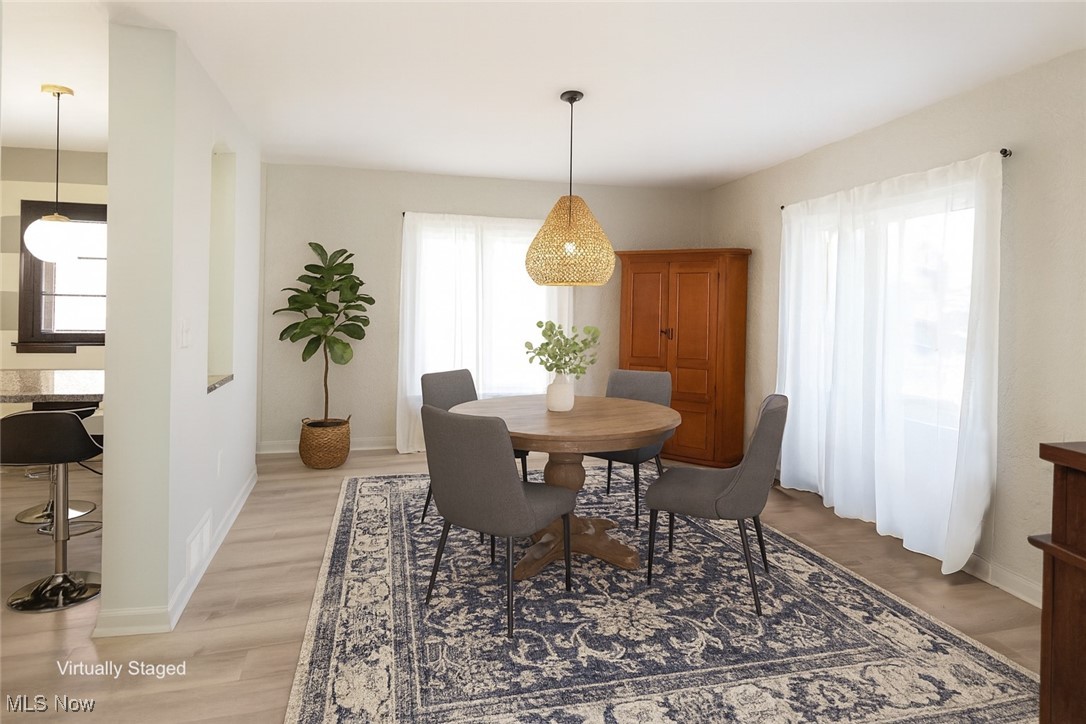 15615 Fernway Avenue Cleveland OH 44111