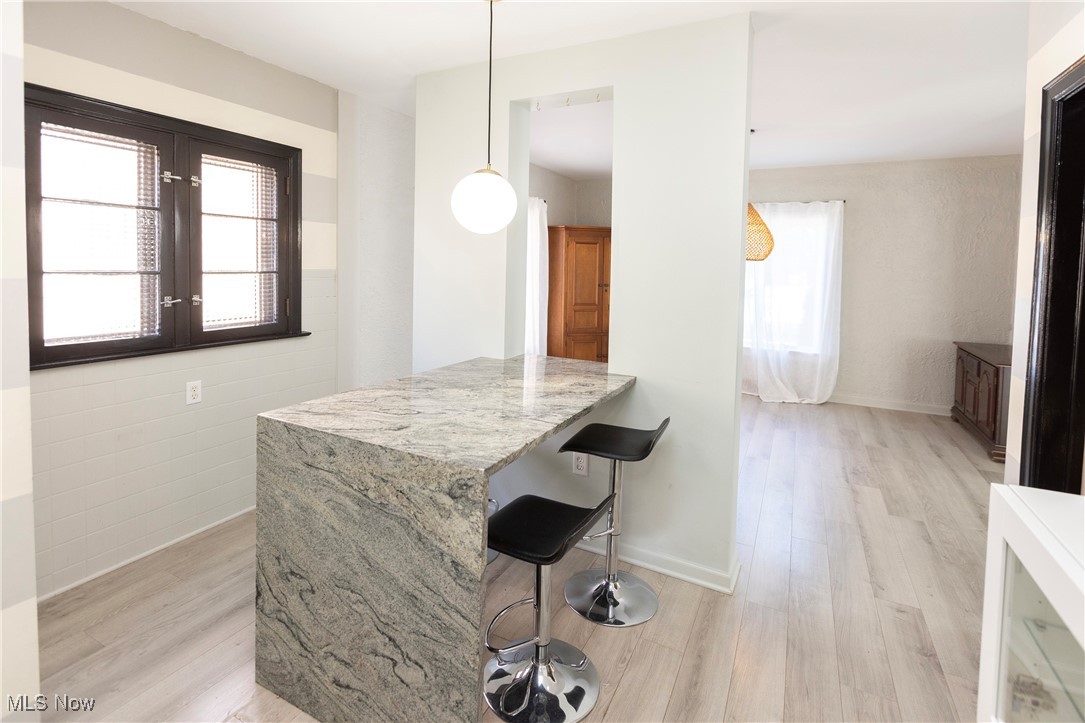 15615 Fernway Avenue Cleveland OH 44111