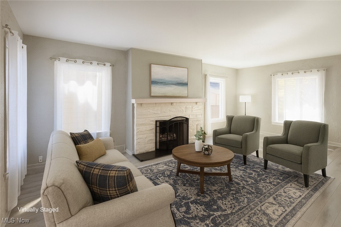 15615 Fernway Avenue Cleveland OH 44111