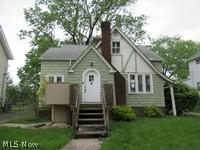 17408 Woodbury Avenue Cleveland OH 44135