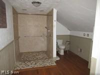 17408 Woodbury Avenue Cleveland OH 44135