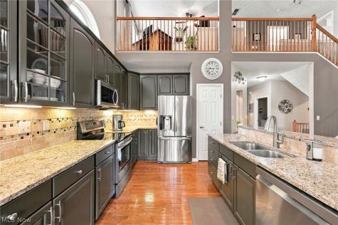 5124 Autumnwood Lane Brunswick OH 44212