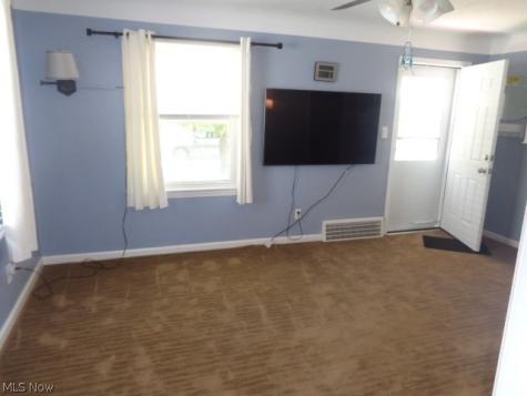 4396 Rockland Drive Brooklyn OH 44144