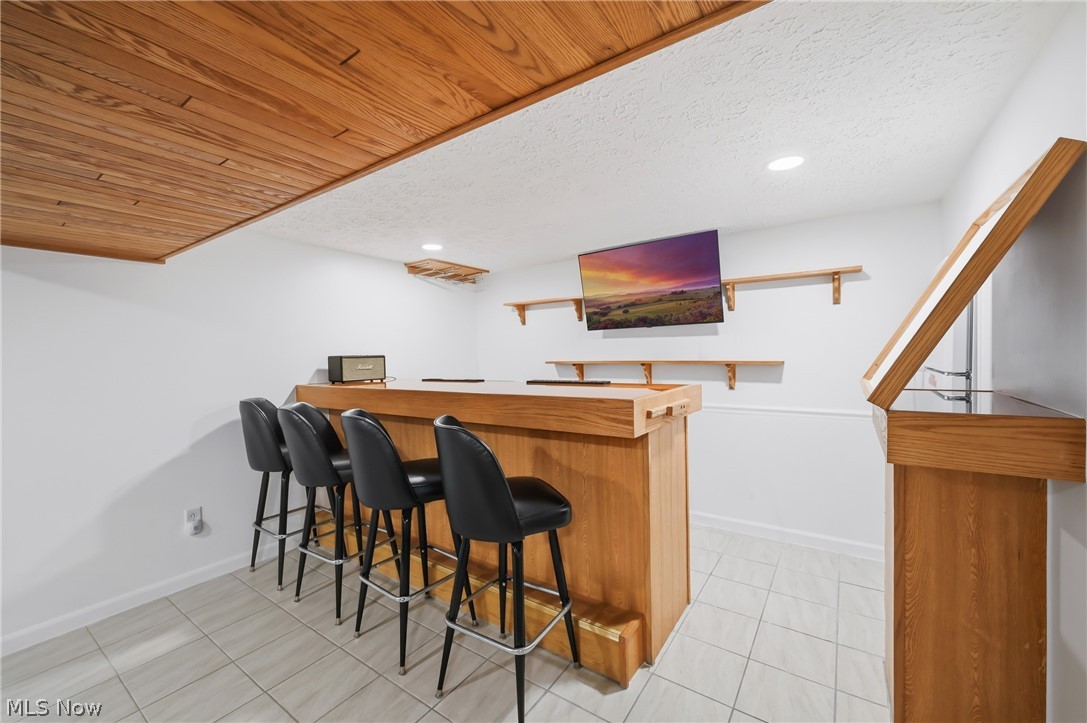 723 Dresden Drive Hubbard OH 44425