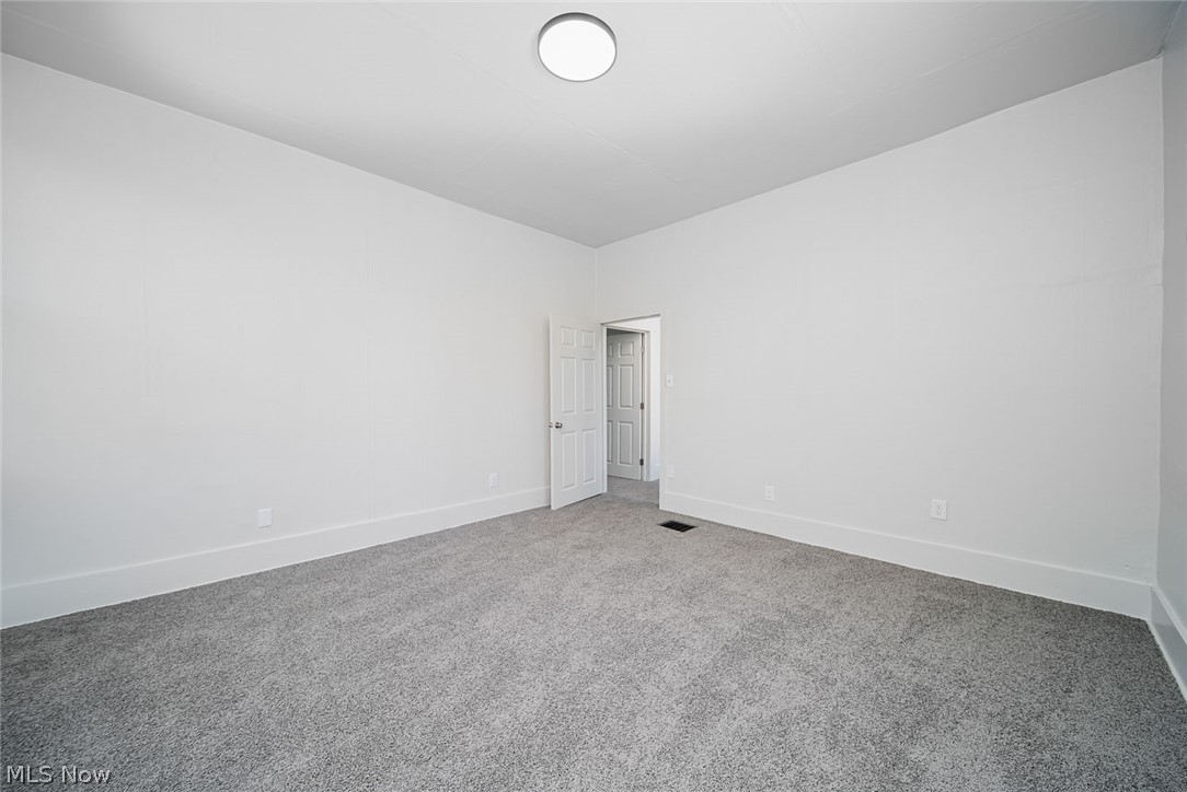 1521 Adamsville Road Zanesville OH 43701