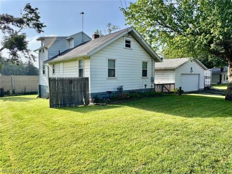 2171 Stahl Road Akron OH 44319