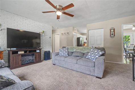 26930 Southwood Lane Olmsted Falls OH 44138