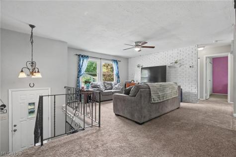 26930 Southwood Lane Olmsted Falls OH 44138