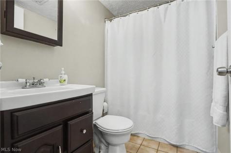26930 Southwood Lane Olmsted Falls OH 44138