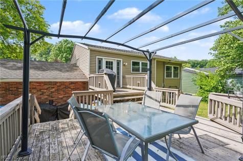 26930 Southwood Lane Olmsted Falls OH 44138