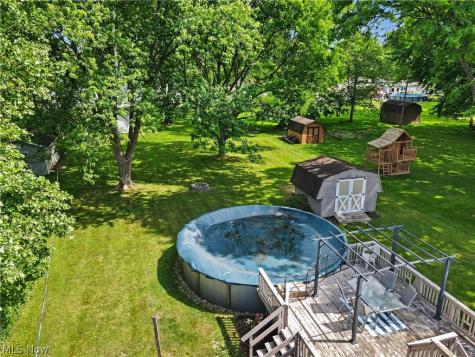 26930 Southwood Lane Olmsted Falls OH 44138