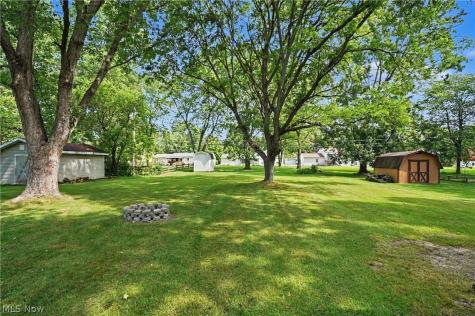 26930 Southwood Lane Olmsted Falls OH 44138