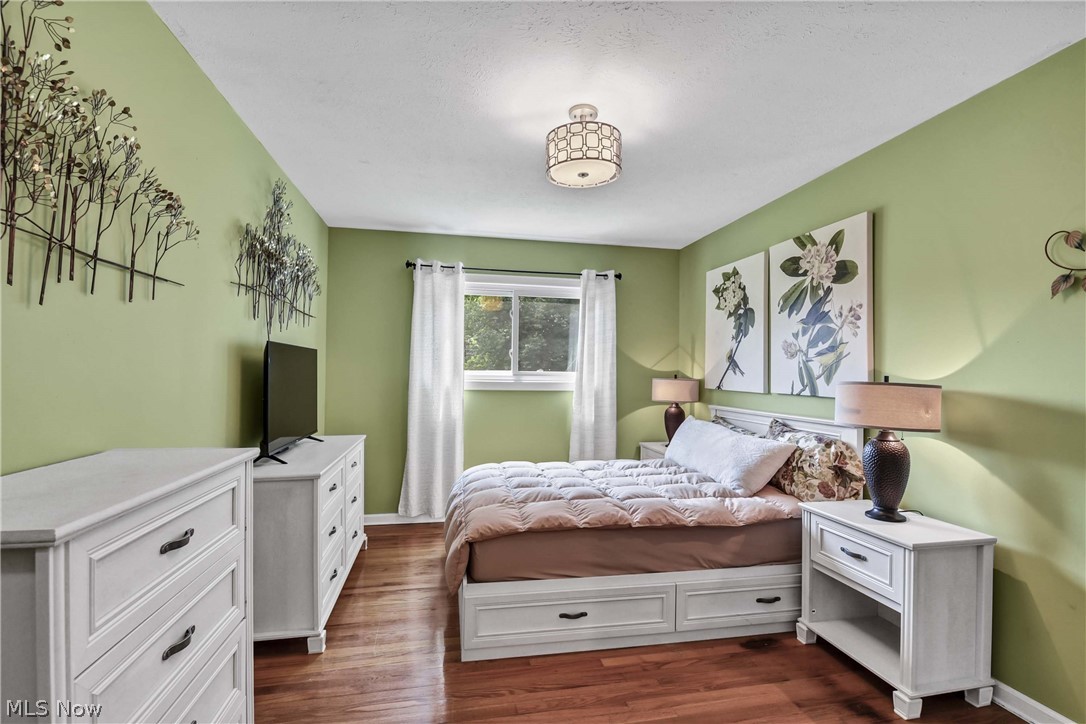 6815 Parkgate Oval Seven Hills OH 44131