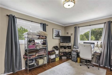6815 Parkgate Oval Seven Hills OH 44131