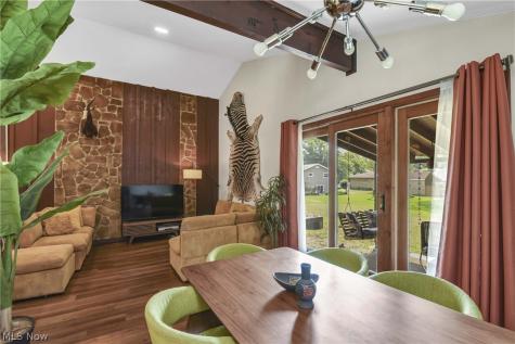6815 Parkgate Oval Seven Hills OH 44131