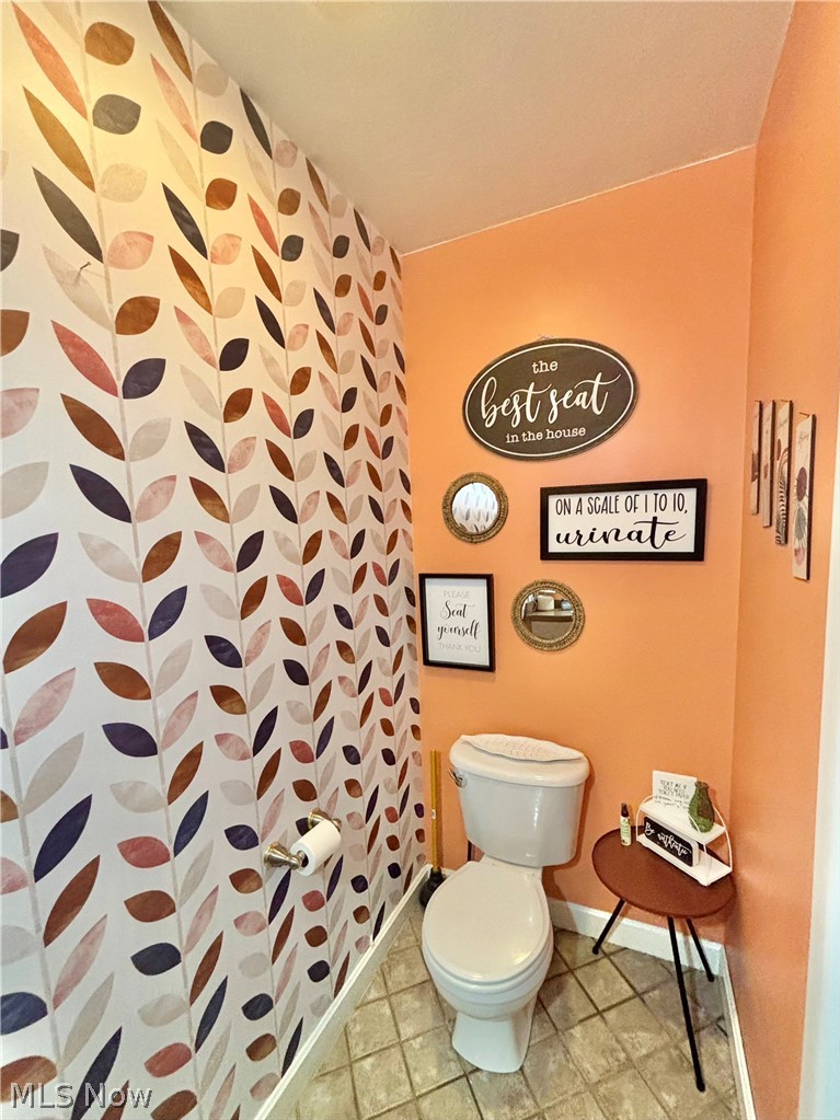 631 Pleasant Street East Liverpool OH 43920