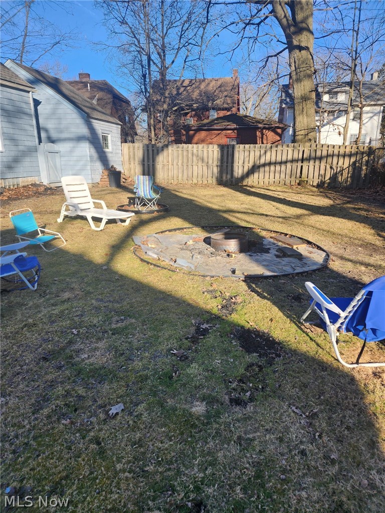 423 Bradley Lane Youngstown OH 44504