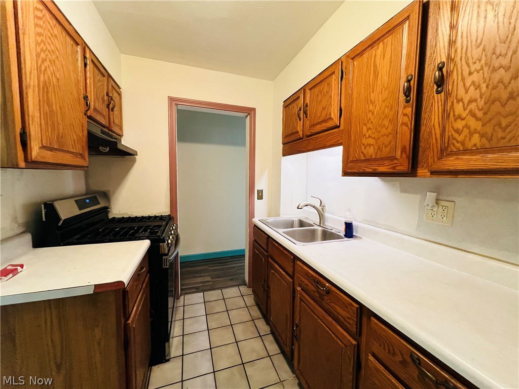 2135 Parkman Road NW Warren OH 44485
