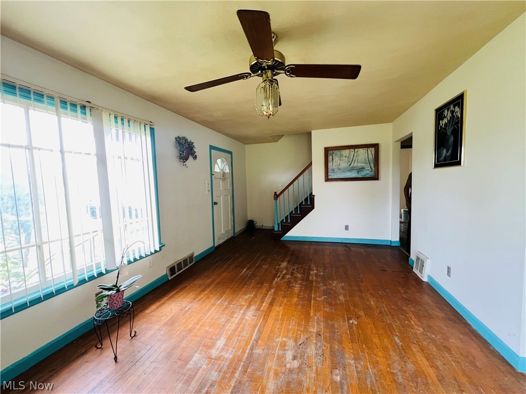 2135 Parkman Road NW Warren OH 44485