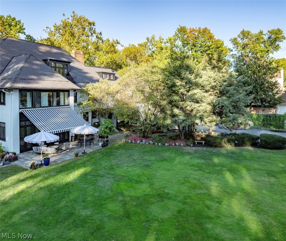10494 Lake Shore Boulevard Bratenahl OH 44108