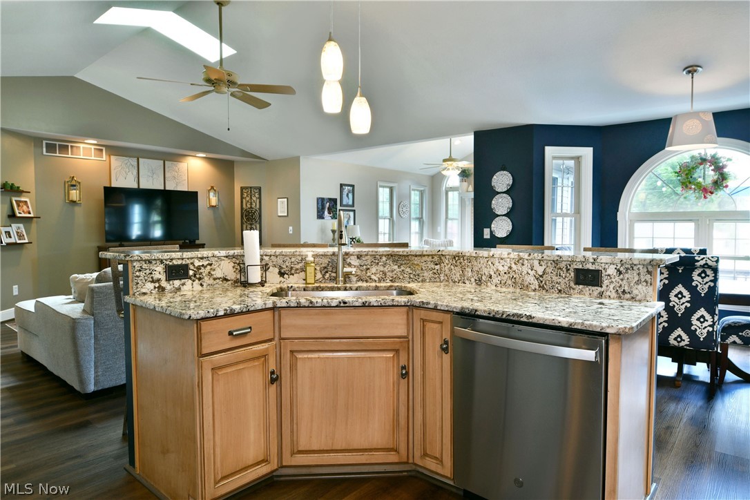 1458 Birch Run Drive NE Warren OH 44483
