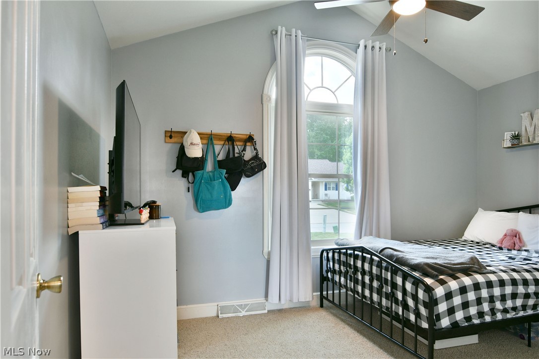 1458 Birch Run Drive NE Warren OH 44483
