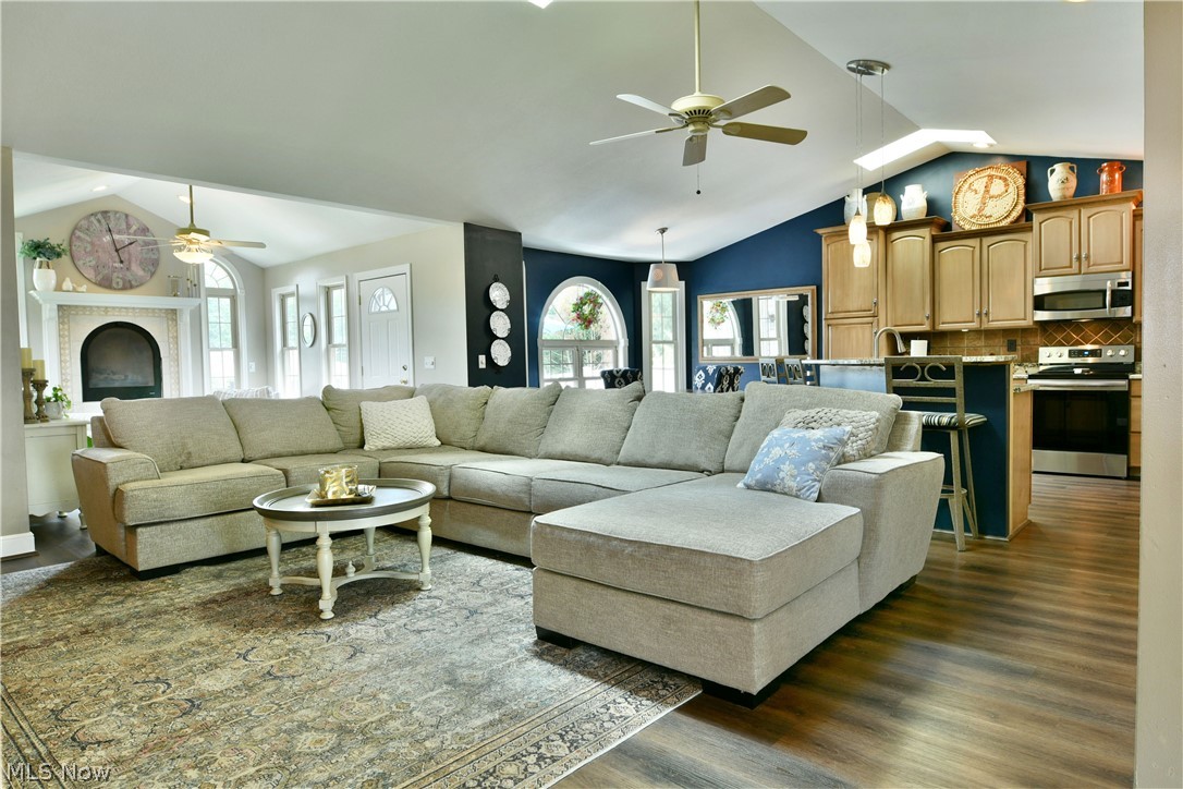 1458 Birch Run Drive NE Warren OH 44483