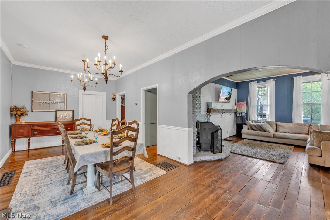 33932 Roberts Road Eastlake OH 44095