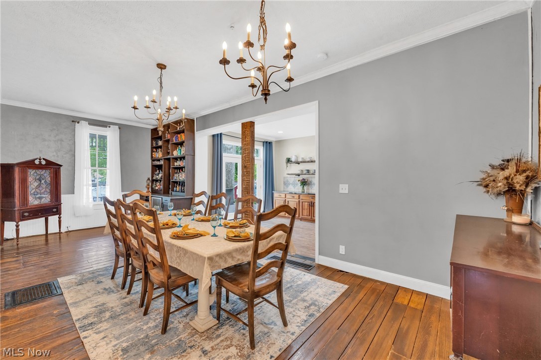 33932 Roberts Road Eastlake OH 44095
