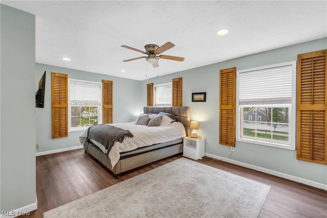 33932 Roberts Road Eastlake OH 44095