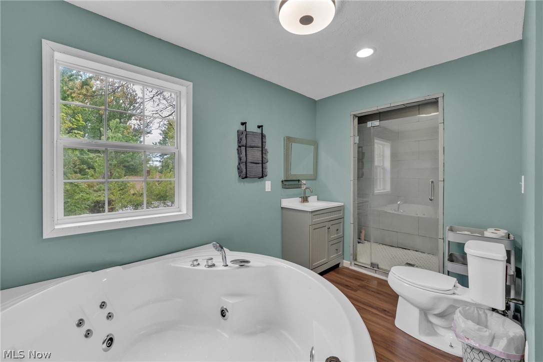 33932 Roberts Road Eastlake OH 44095