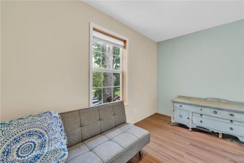 33932 Roberts Road Eastlake OH 44095