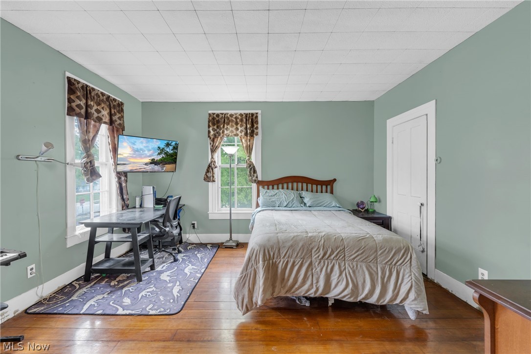 33932 Roberts Road Eastlake OH 44095