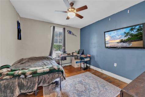 33932 Roberts Road Eastlake OH 44095
