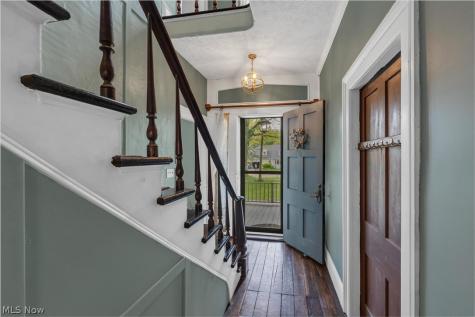 33932 Roberts Road Eastlake OH 44095