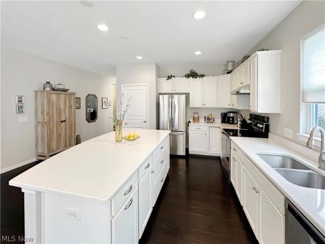 502 Arbor Lane Copley OH 44321