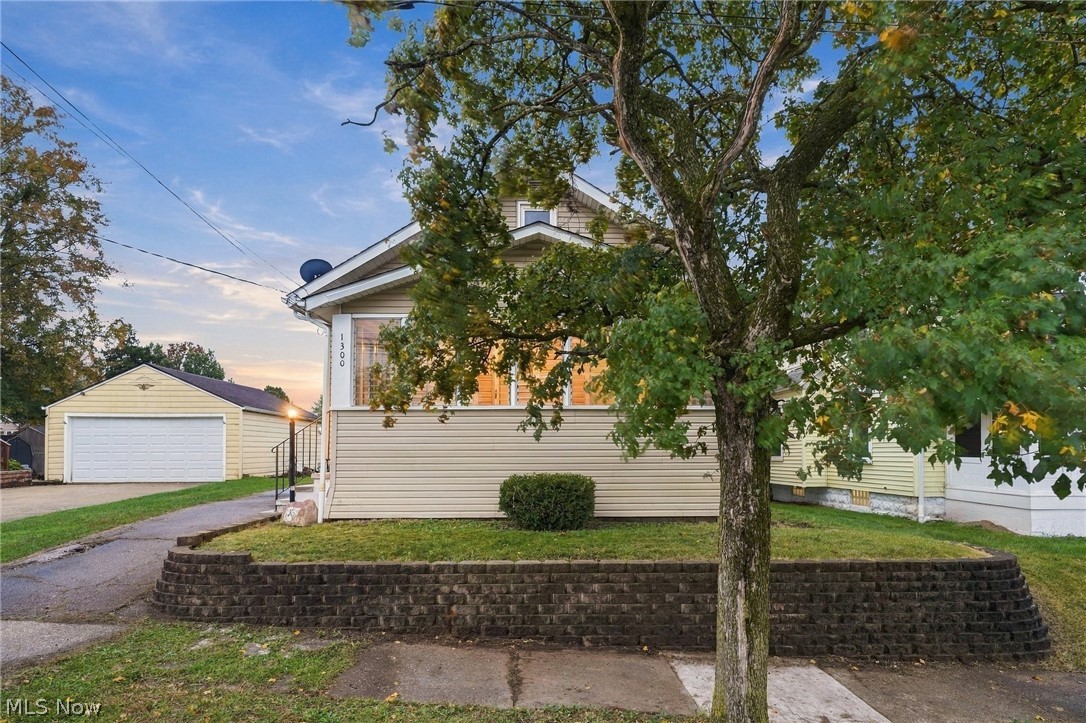 1300 Nestor Avenue Akron OH 44314