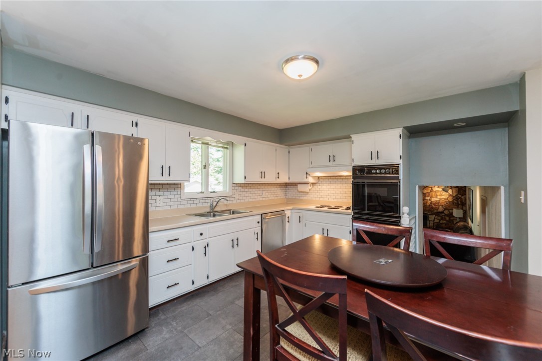 5058 Berkshire Drive North Olmsted OH 44070