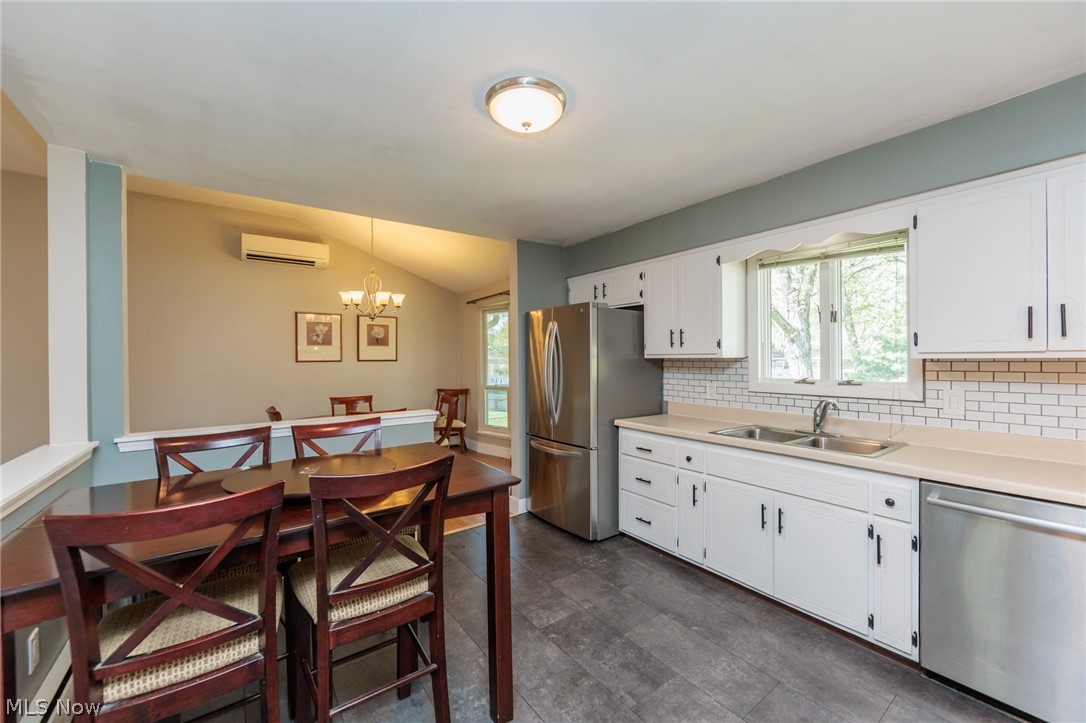 5058 Berkshire Drive North Olmsted OH 44070