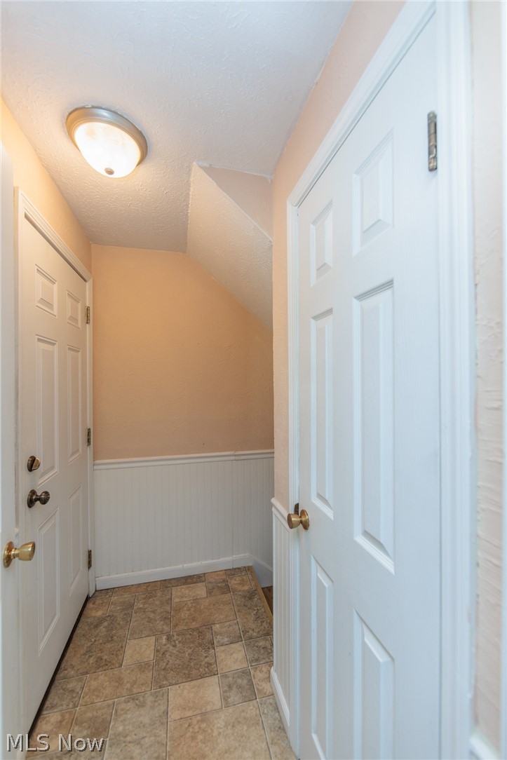 5058 Berkshire Drive North Olmsted OH 44070