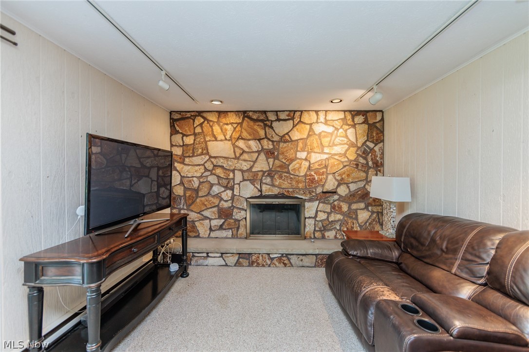 5058 Berkshire Drive North Olmsted OH 44070