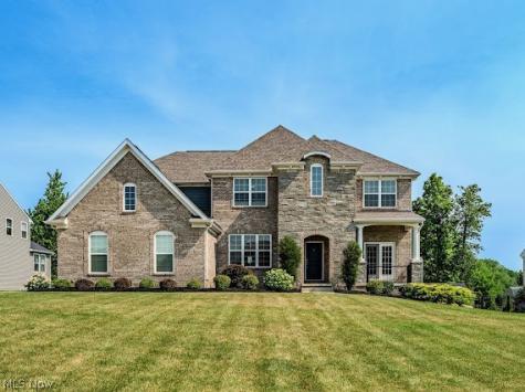 12560 Treeline Trail North Royalton OH 44133