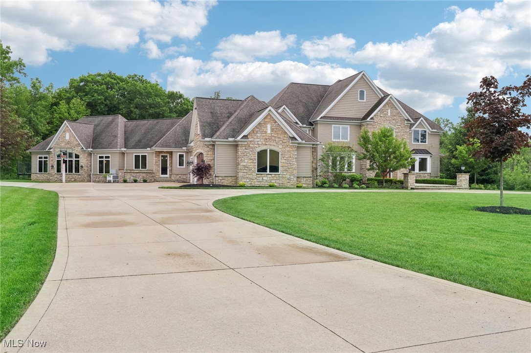 11115 Courtney Court Chardon OH 44024