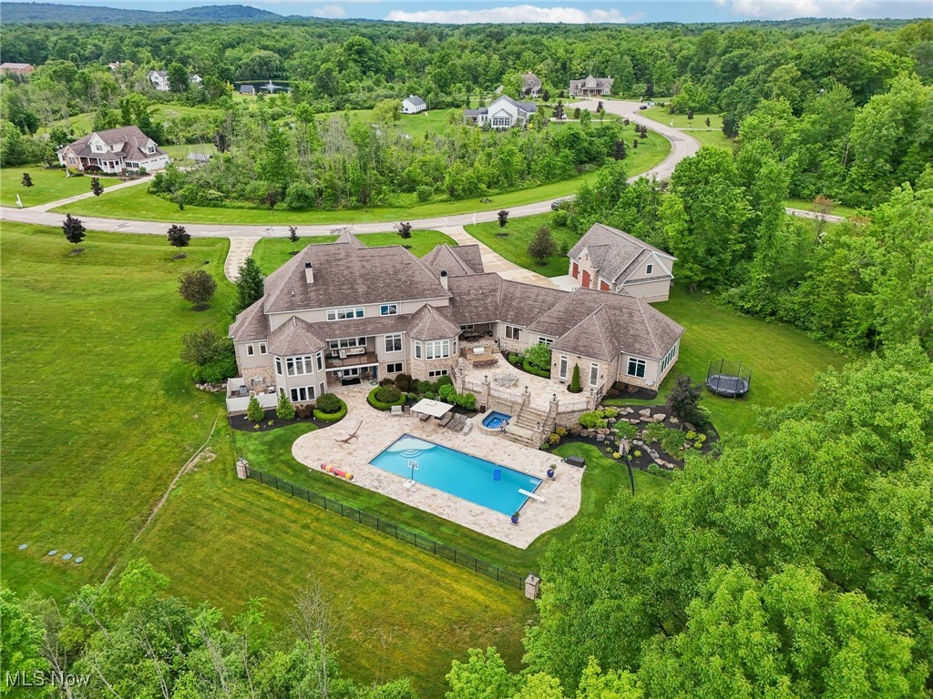 11115 Courtney Court Chardon OH 44024
