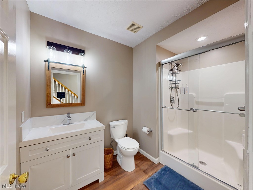 1461 Iroquois Avenue Mayfield Heights OH 44124
