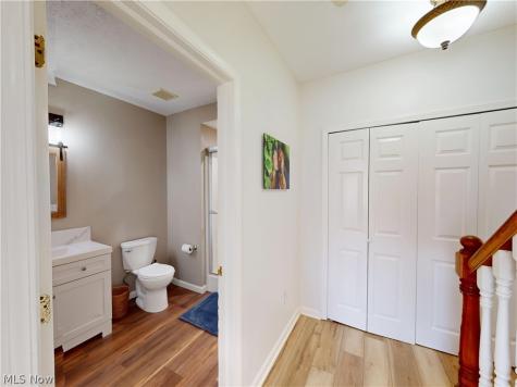 1461 Iroquois Avenue Mayfield Heights OH 44124