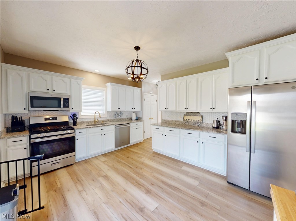 1461 Iroquois Avenue Mayfield Heights OH 44124