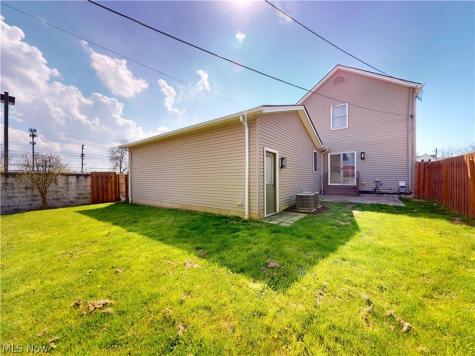 1461 Iroquois Avenue Mayfield Heights OH 44124