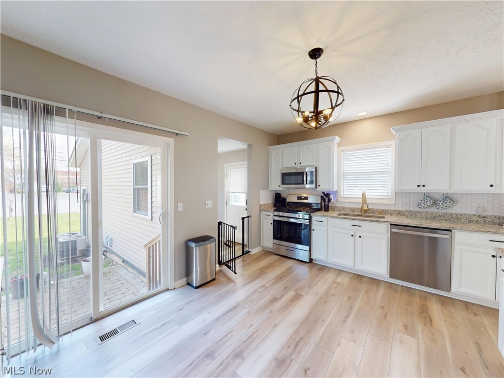 1461 Iroquois Avenue Mayfield Heights OH 44124